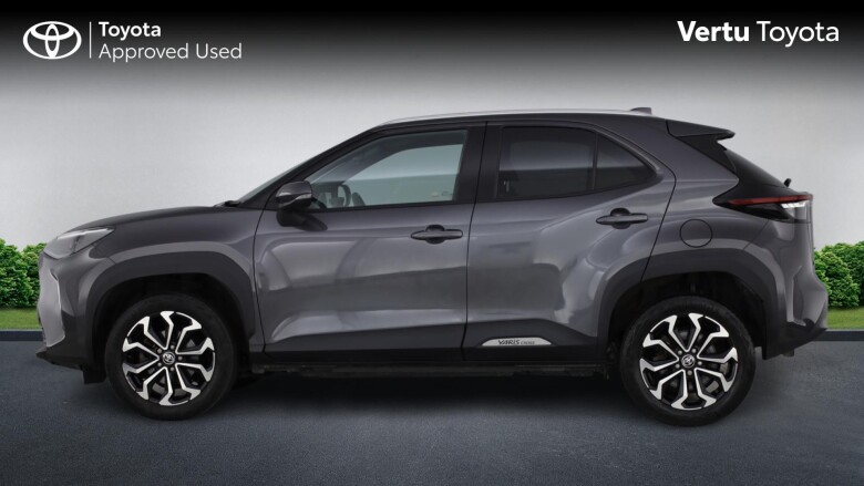 Toyota Yaris Cross 1.5 Hybrid Design 5dr CVT Hybrid Estate